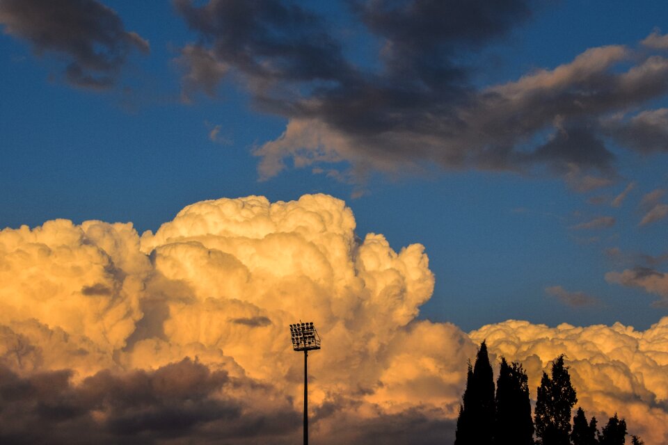 Sky clouds dramatic