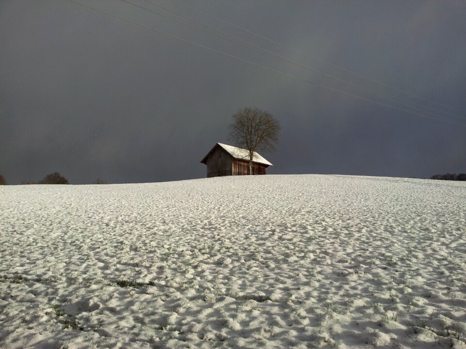 Snow storm sinking in sun clouds