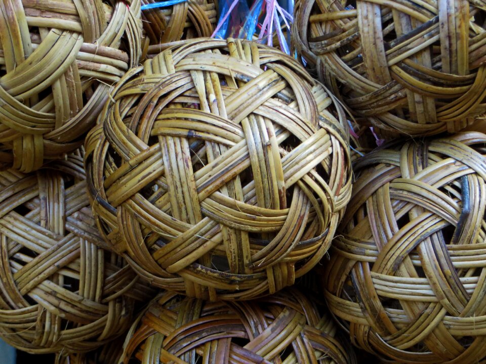 Basketry decoration grey