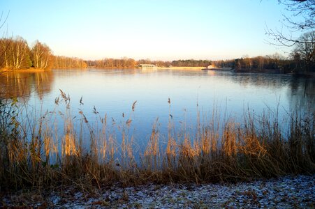 Bank quendorfer lake winter photo
