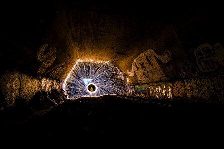 Sparkles tunnel train