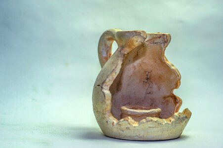 Ceramic cracked henkel