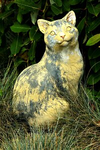 Stone figure sculpture cat photo