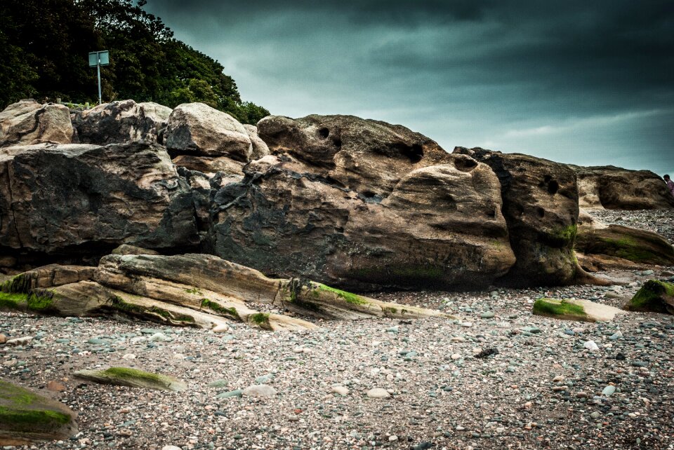 Scotland dragon the stones
