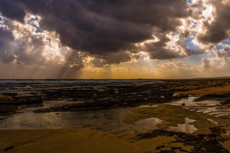 Sky sunlight sunbeam