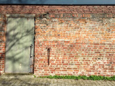 Crumbled structure vintage wall