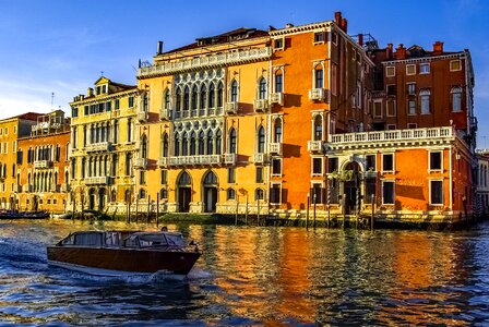 Canale boat architecture photo