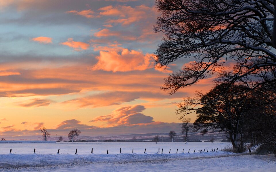 Sky square snow