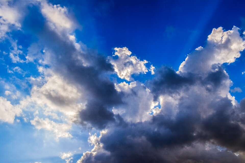 Sunlight light cloudscape