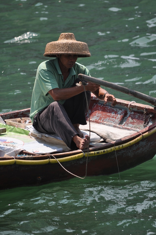 Travel sea vessel