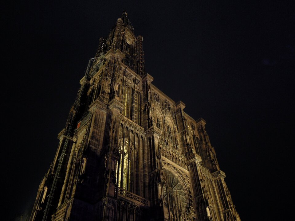 Monument architecture christianity