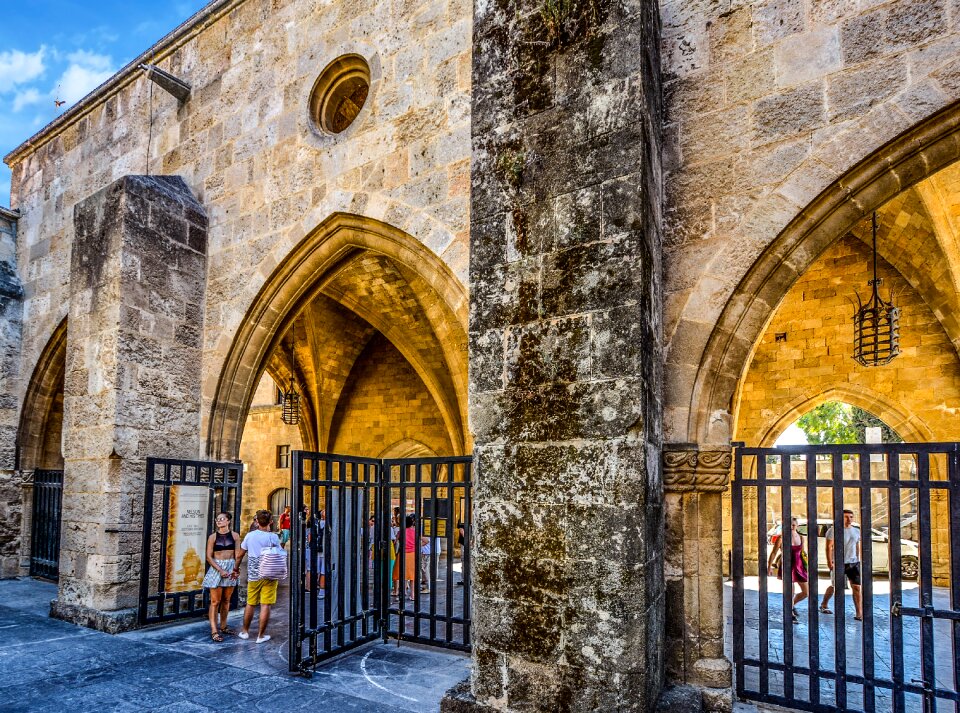 Arch wall mediterranean