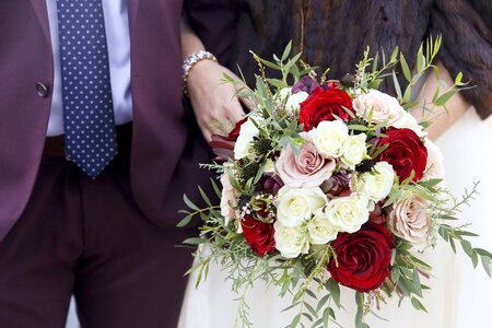 Bride groom roses