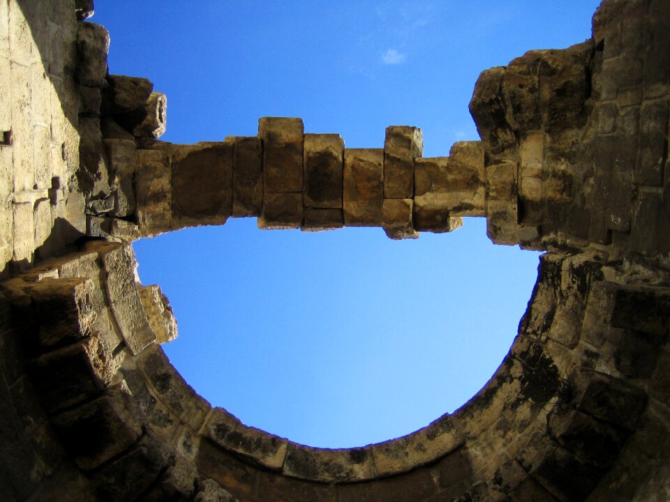 Ancient travel architecture