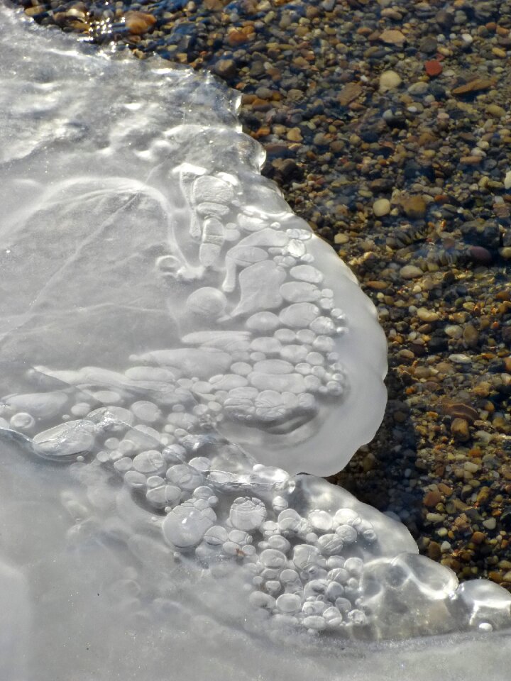 Water gravel cold