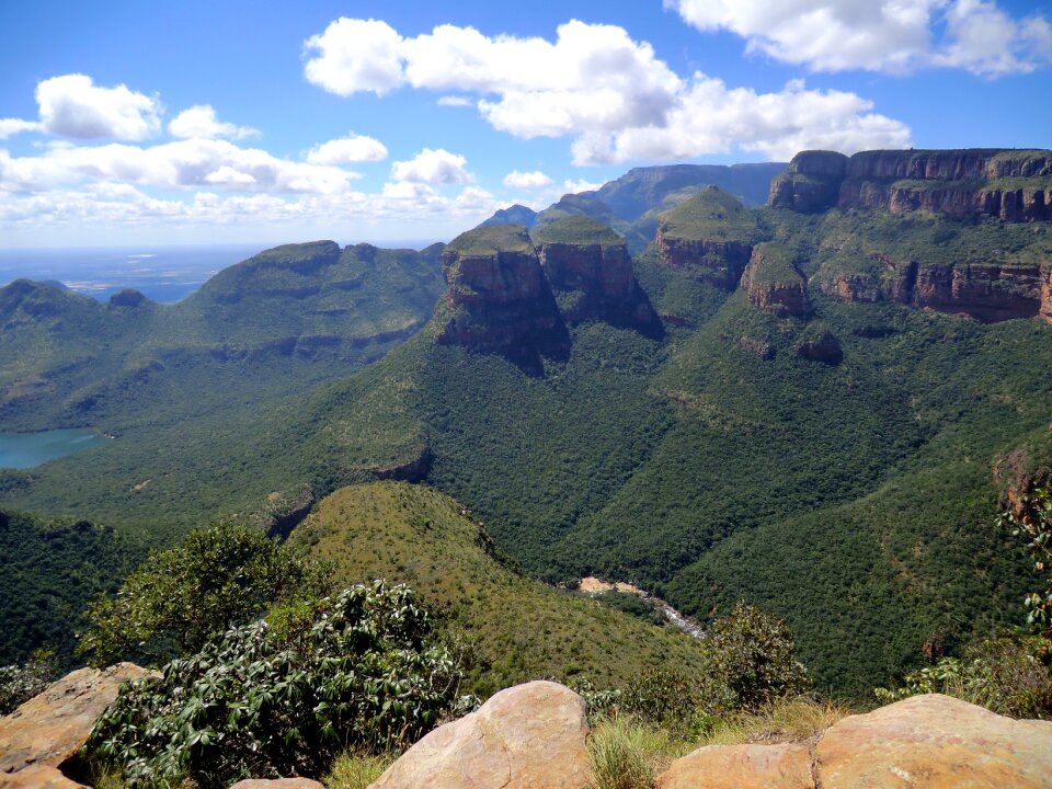 Route drakensberg mountains nature