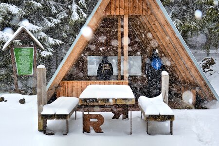 Snow snowfall ski
