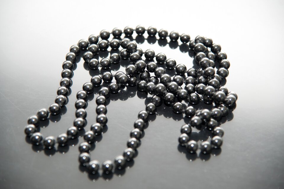 Reflection fashion beads