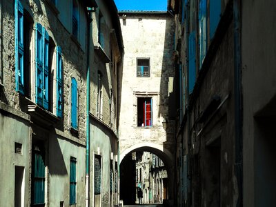 Passage pierre former
