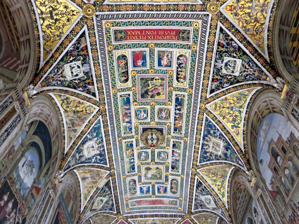 Silvio piccolomini ceiling fresco