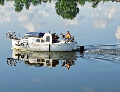 Marina browser reflections photo