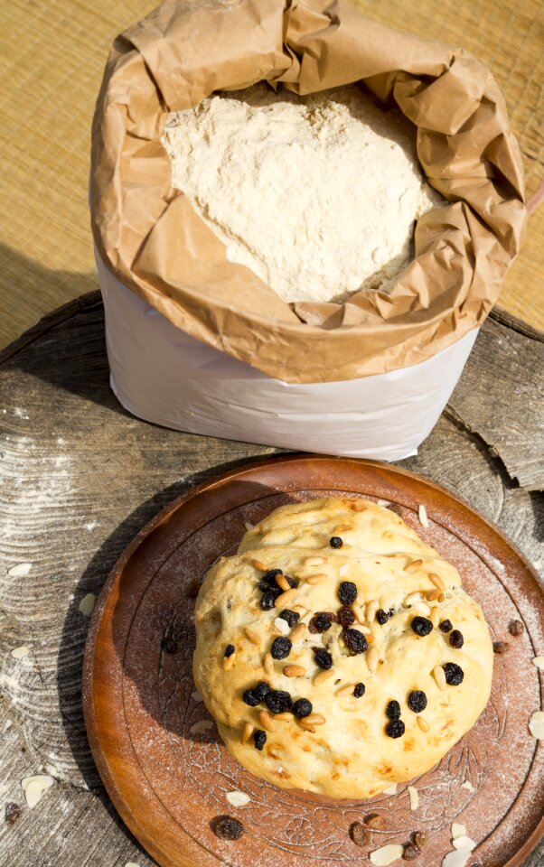 Eat rustic panettone flour