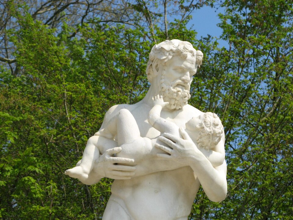 Statue versailles castle france