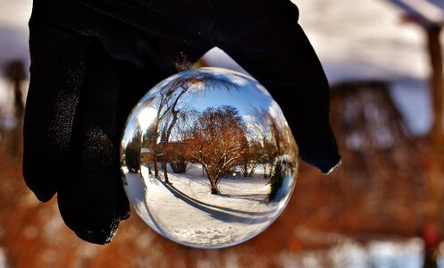 Snow sun mirroring