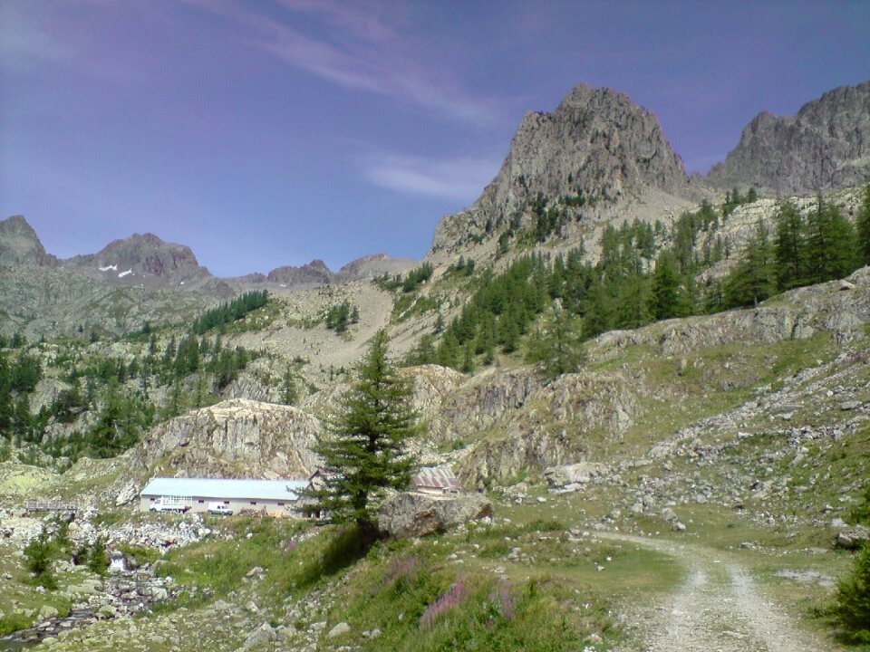 Mercantour hiking alps