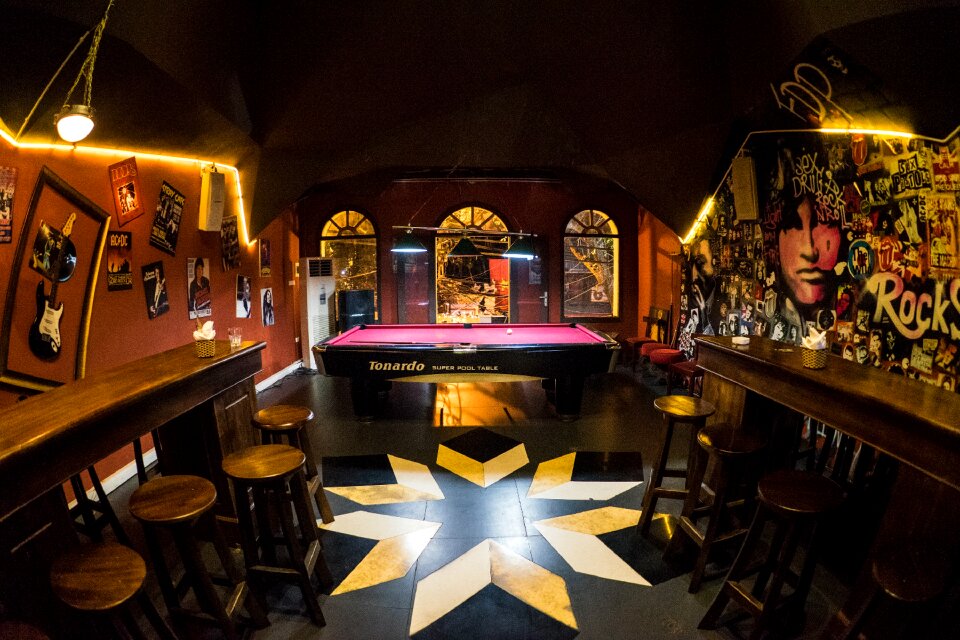 Bar billiards room