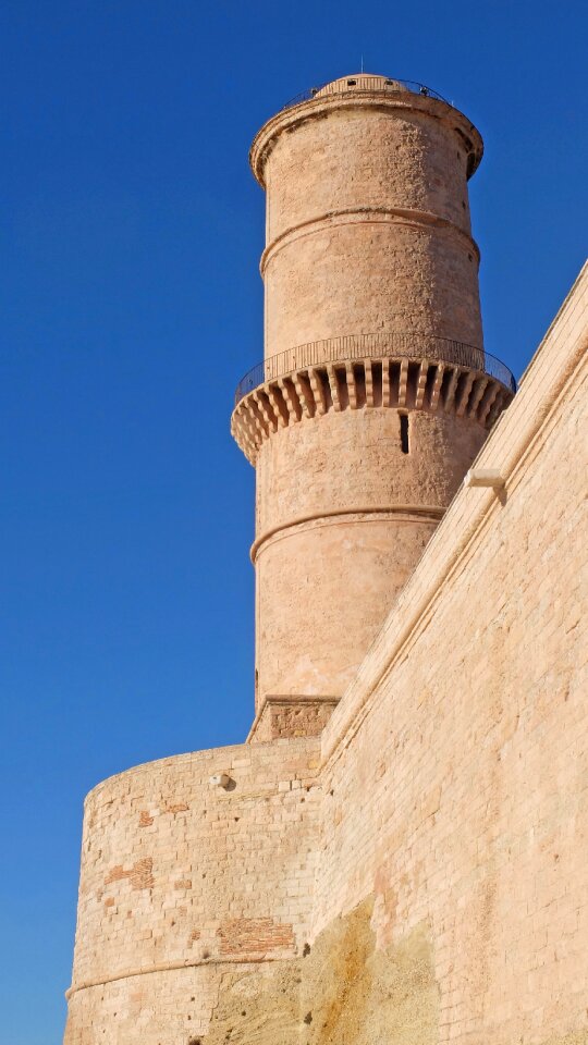 Medieval building architecture