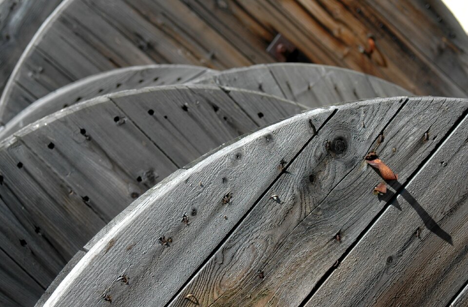 Wood coil the geometry of the