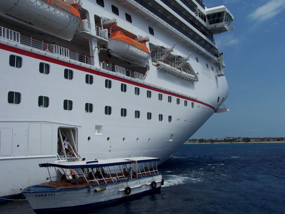 Docking boat