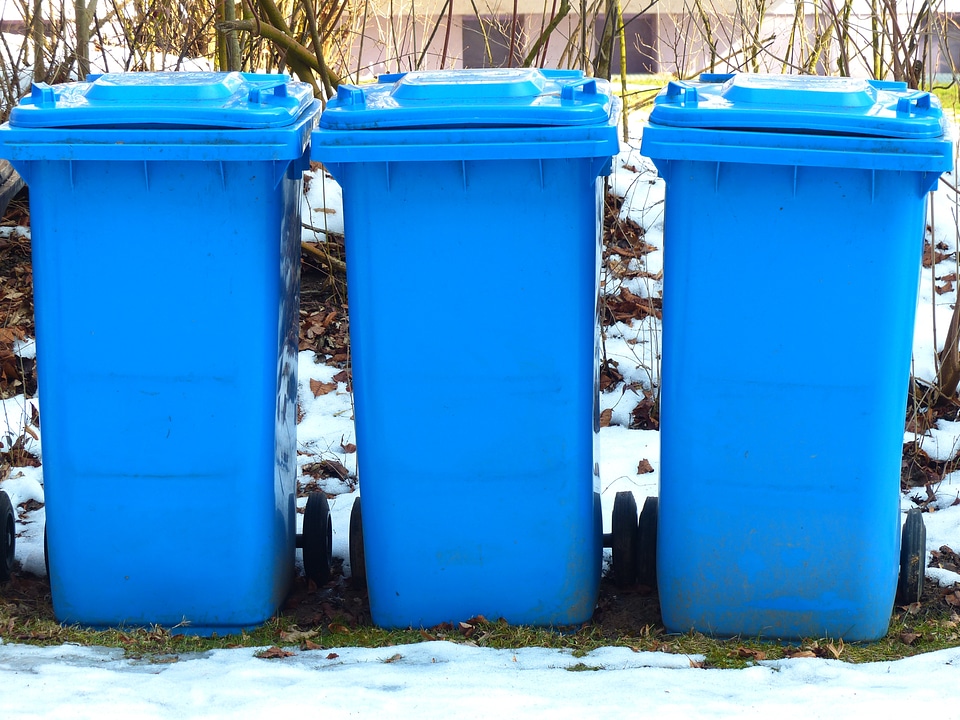 Blue ton of plastic plastic