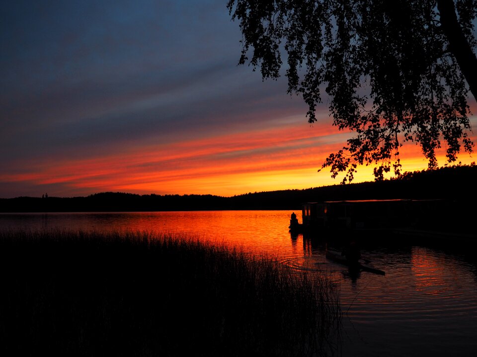 Afterglow sun red