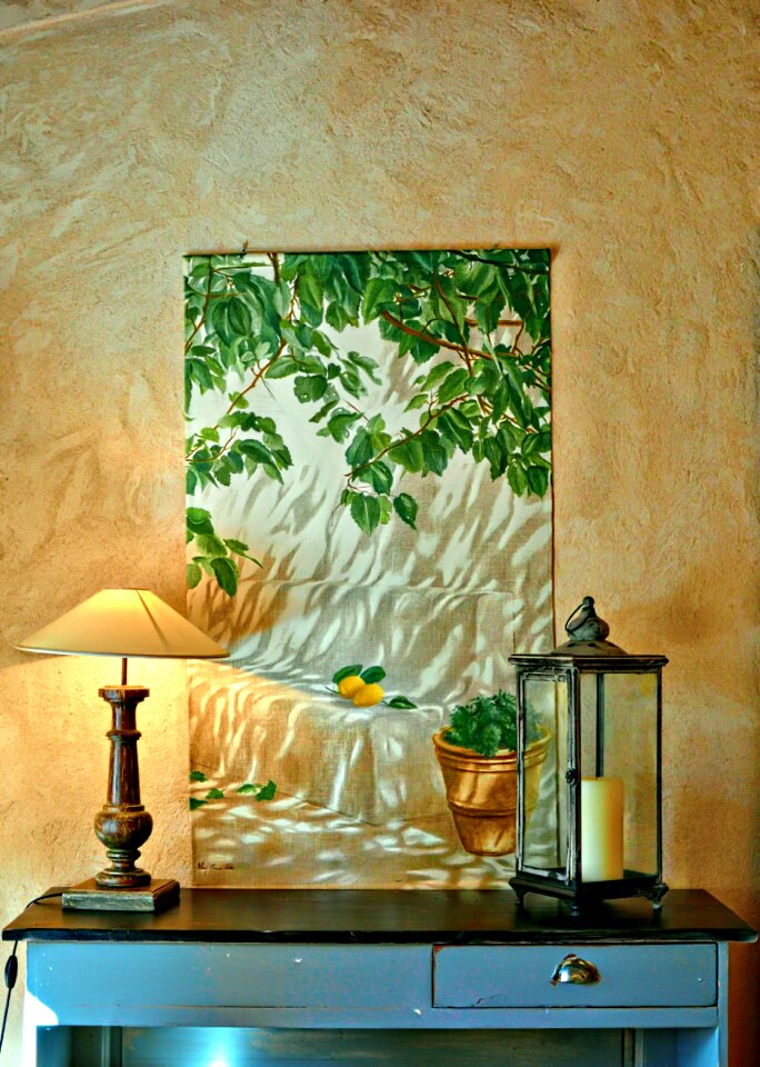 Candle decoration table