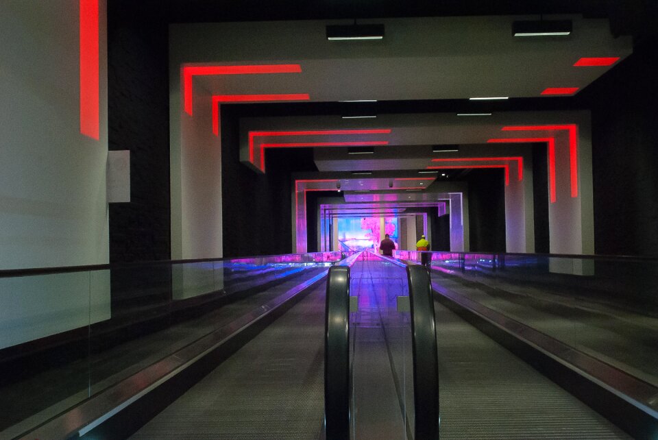 Building light color