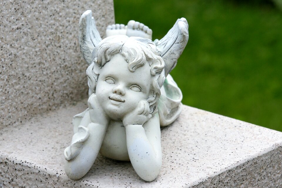 Mourning gratitude consolation