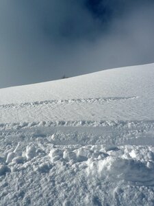 Mountain winter traces