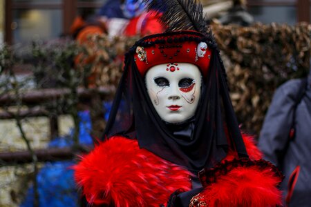 Disguise costume mask