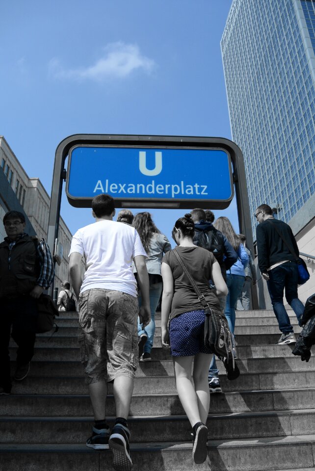 Metro emergence stairs