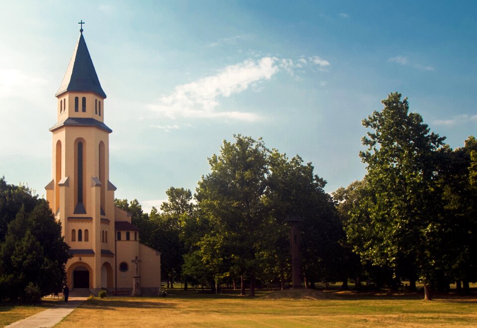 Catholic christian sárköz