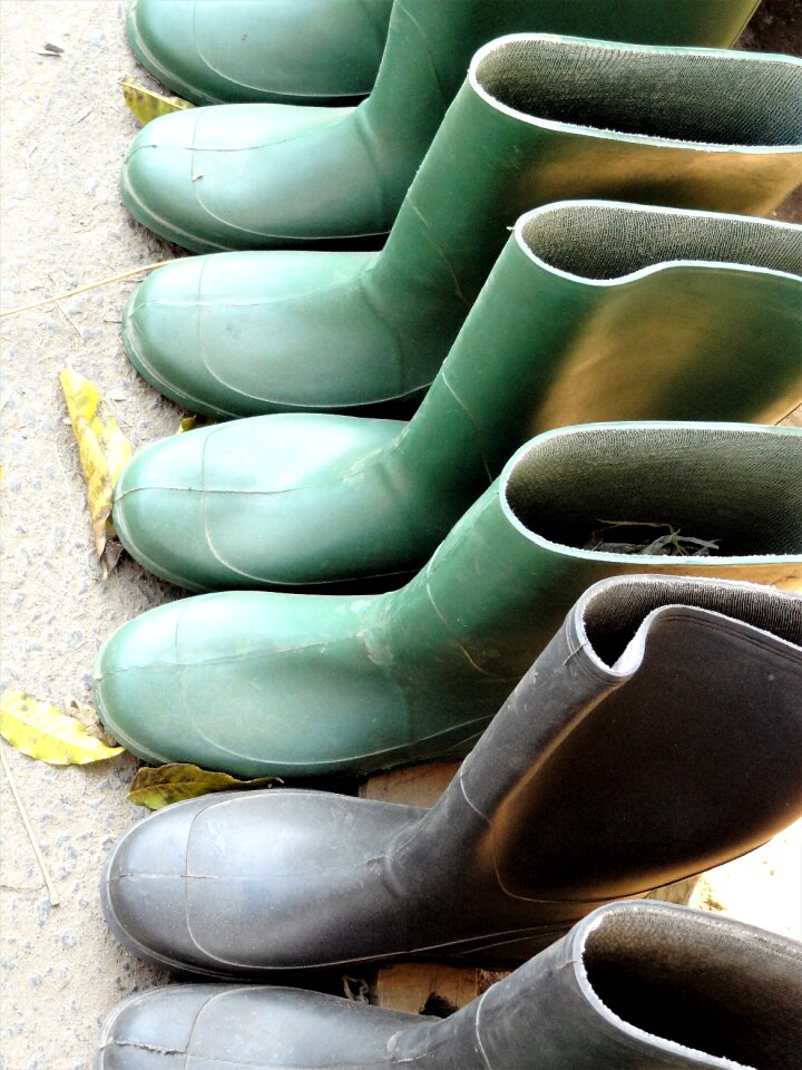 Outdoor garden shoe plastic
