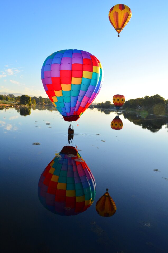 Flight fly float