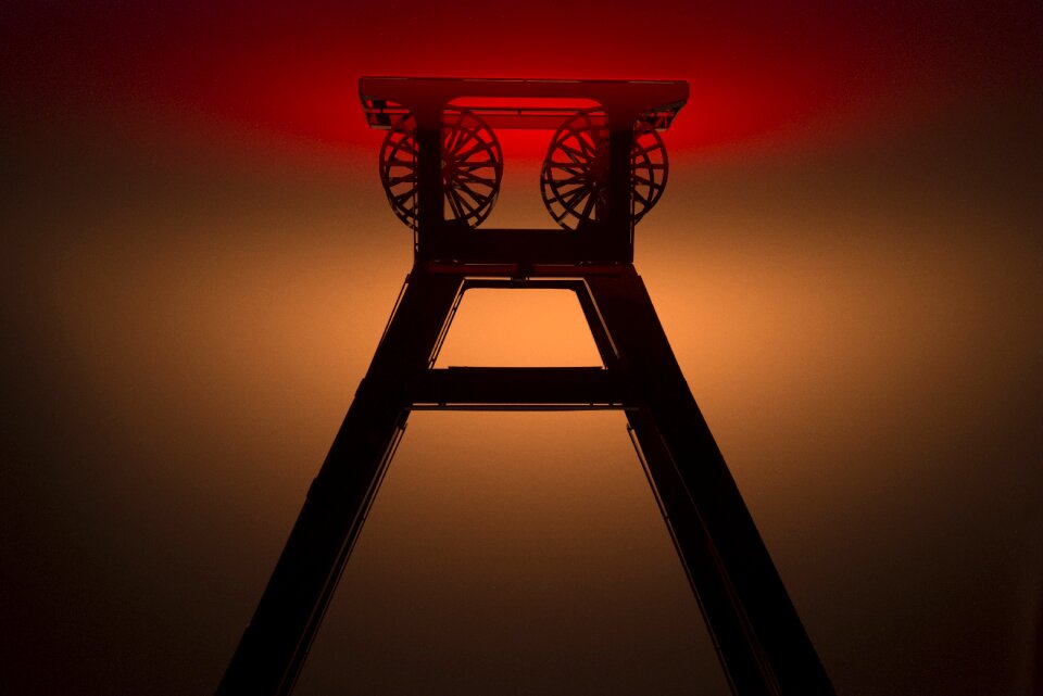 Headframe mine carbon