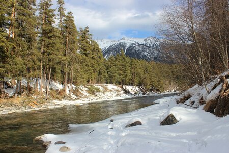 Winter beauty river photo