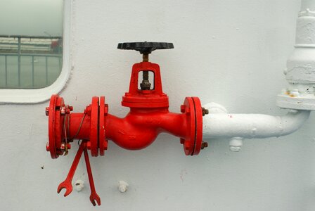 White lake wrench
