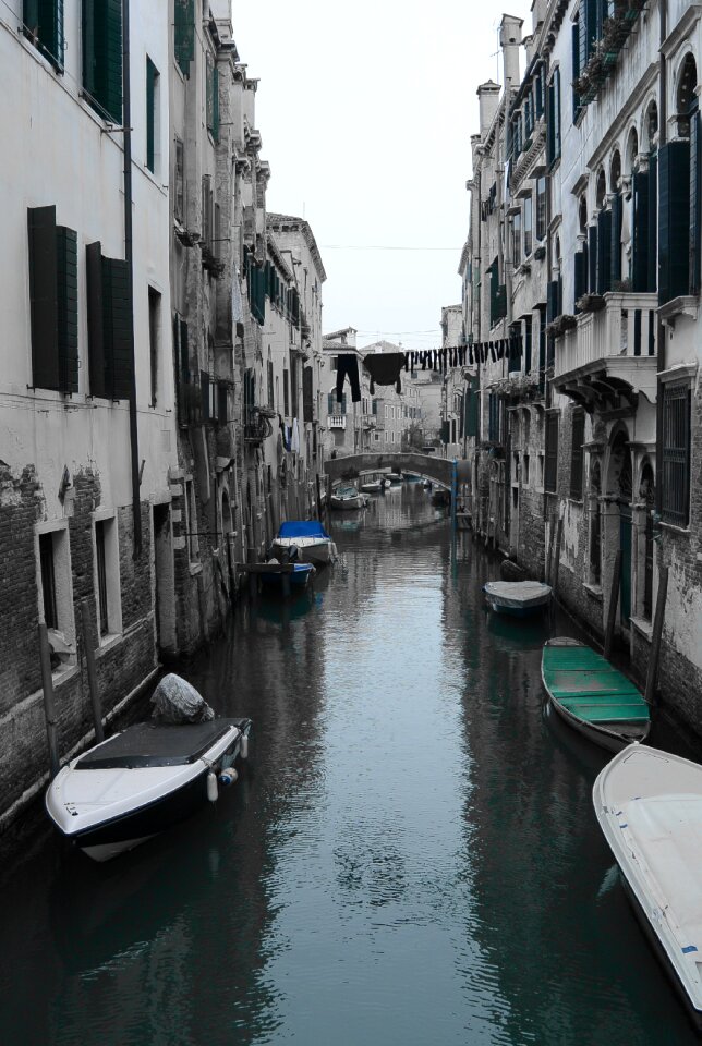 Waterway quiet water