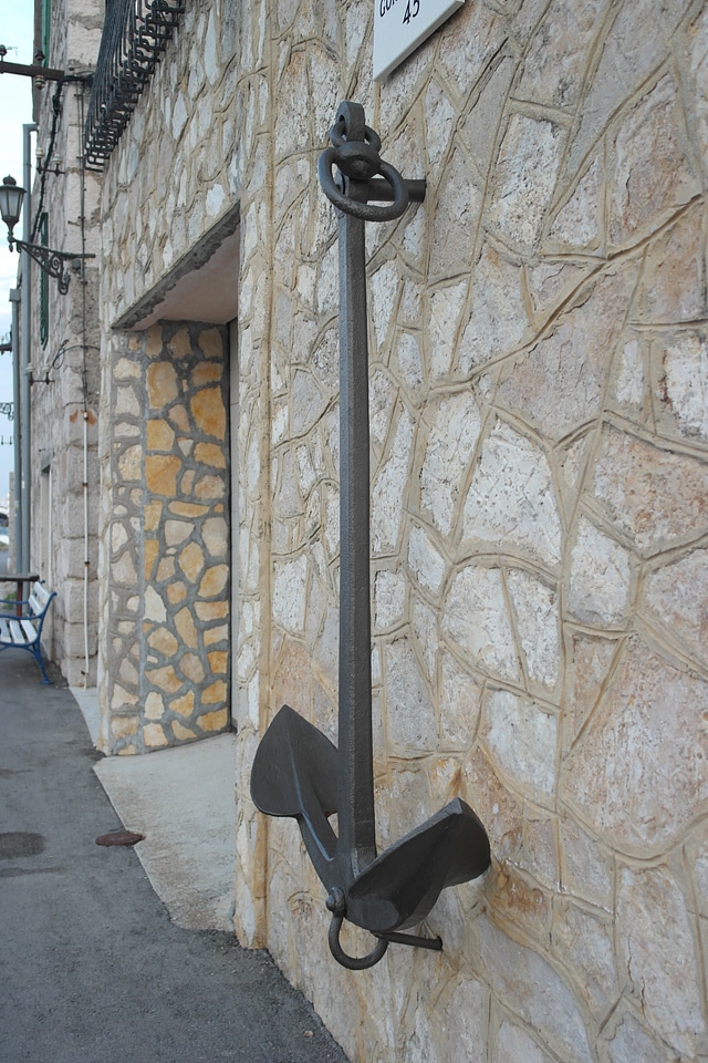 Anchor street symbol