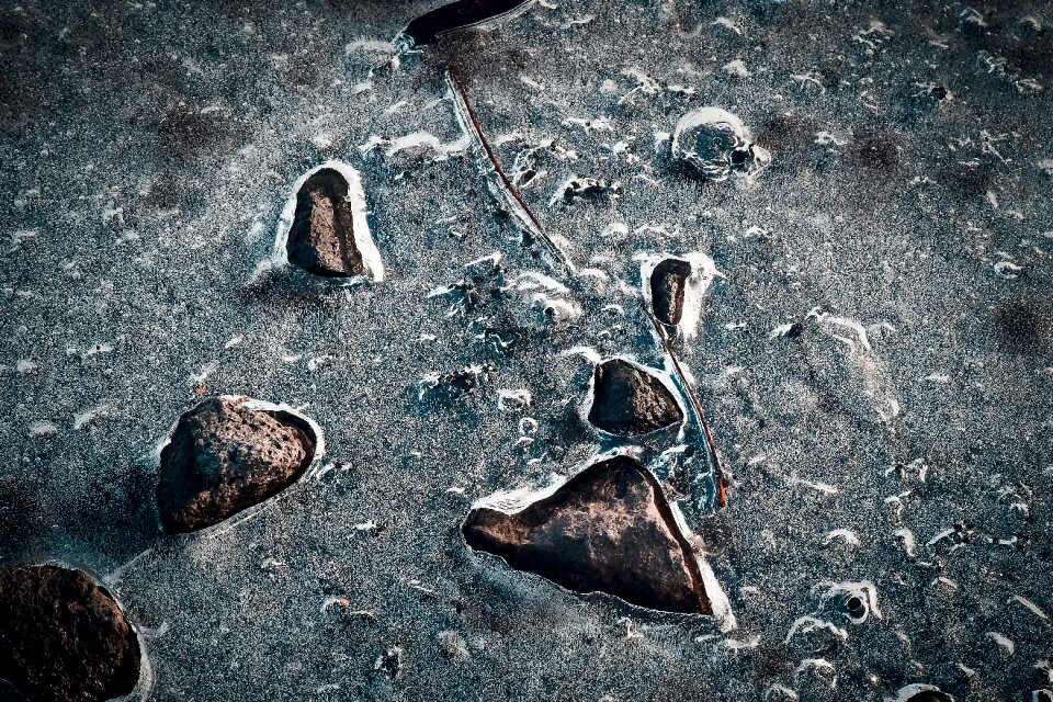 Cold frost structure